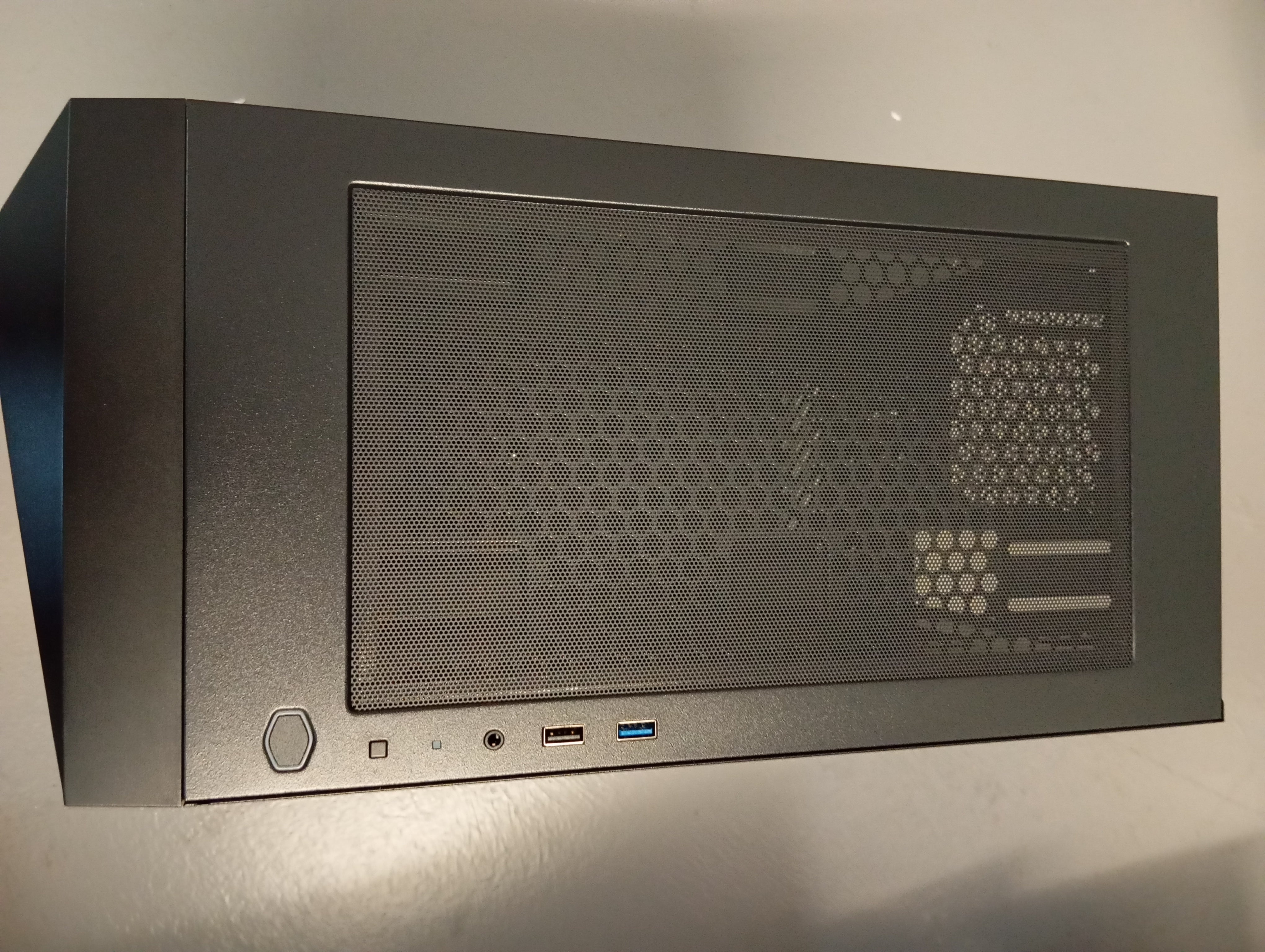Cooler Master CMP 320, refurbished