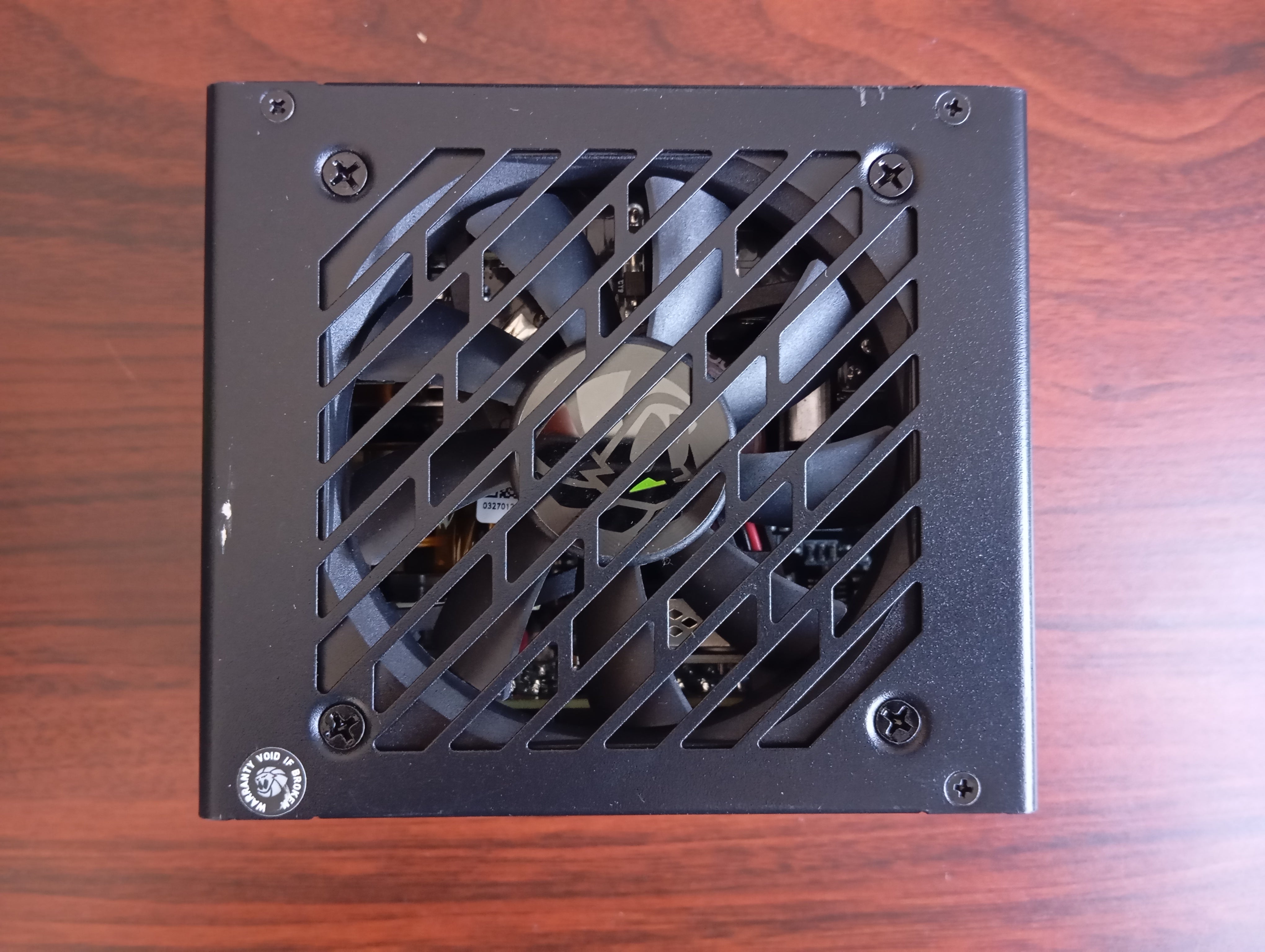 GameMax GS 750G SFX voeding, retourdeal