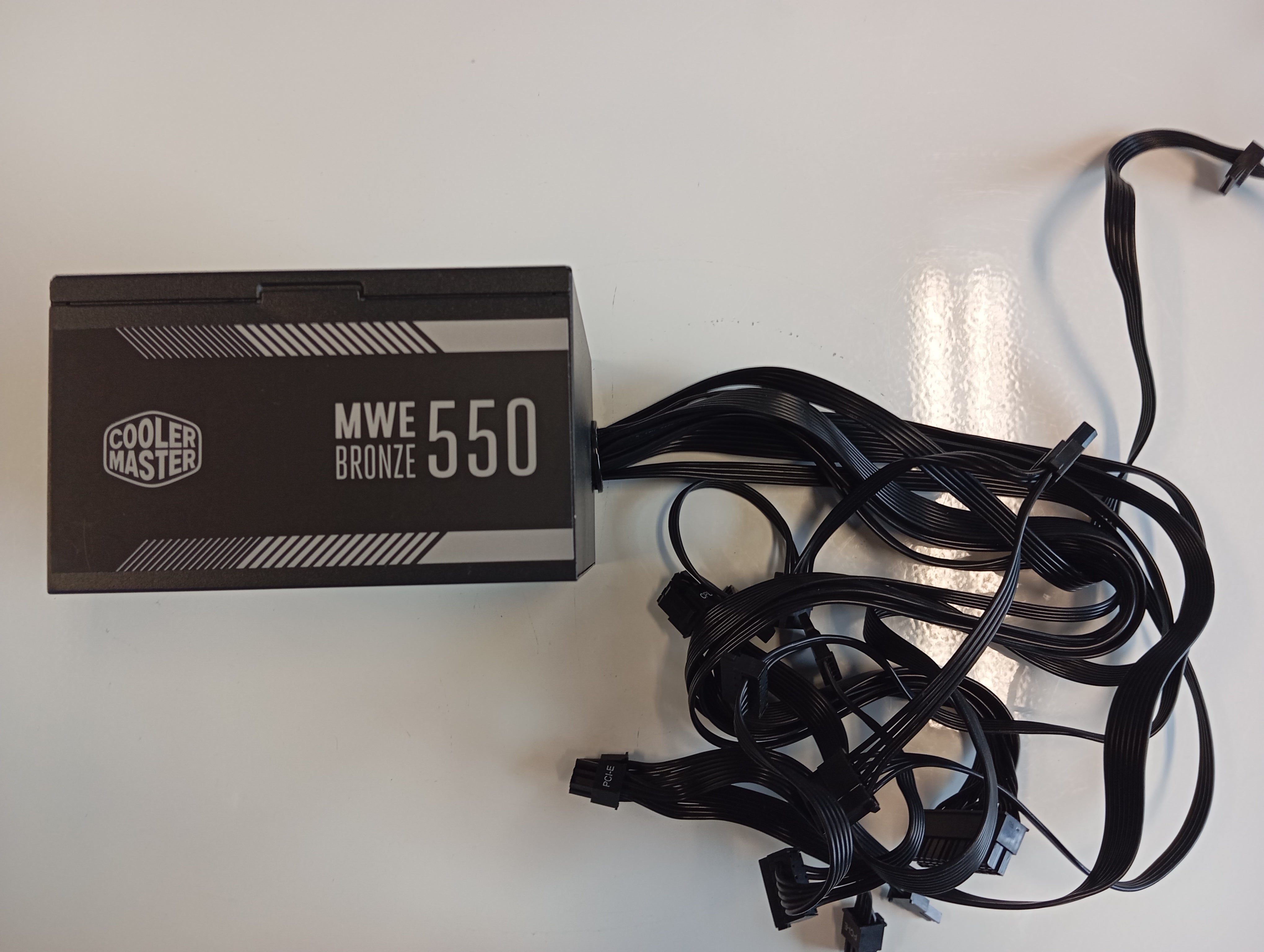 Refurbished Cooler Master MWE 550 Bronze - 230V