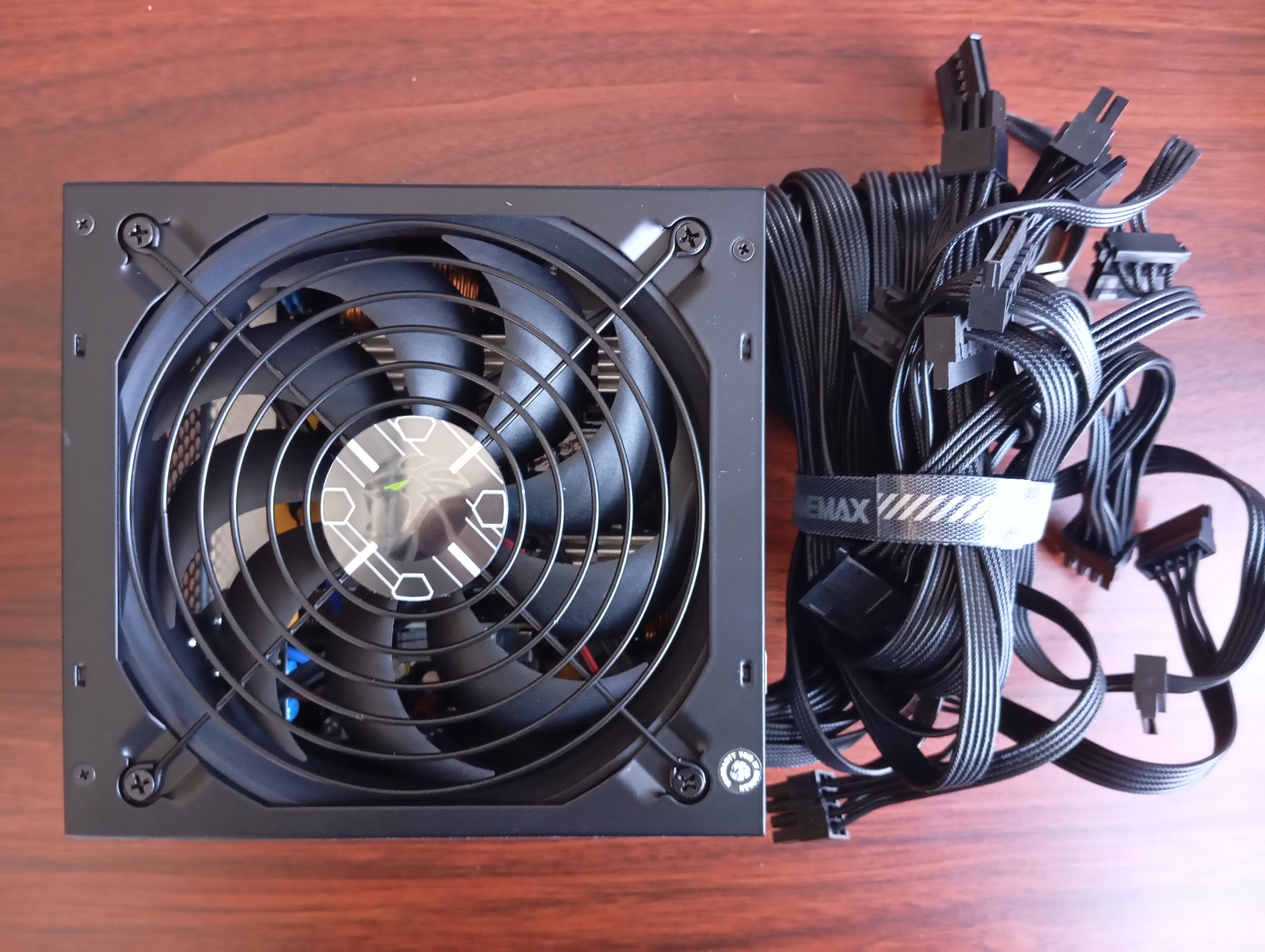 GameMax GP 850B Bronze voeding, retourdeal