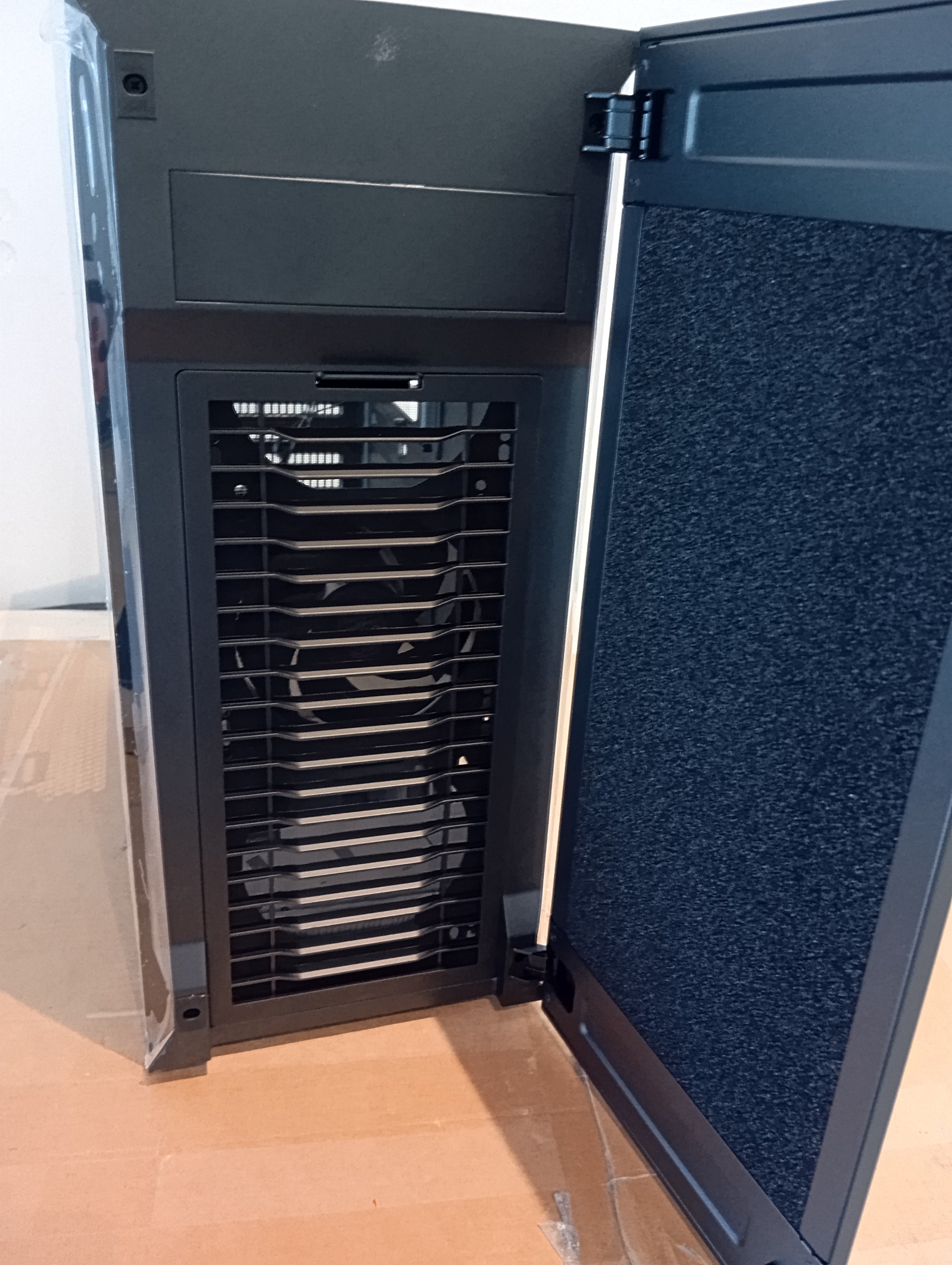 Cooler Master Silencio S600, Refurbished