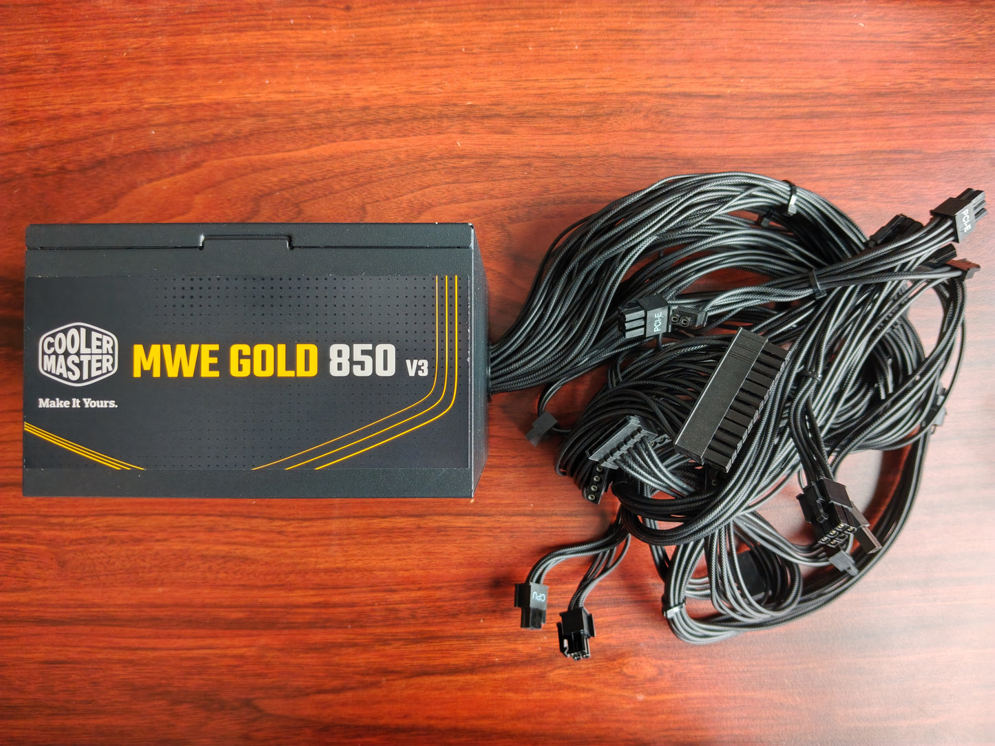 Refurbished Cooler Master MWE Gold 850 - V3 - Non-Modular ATX 3.1, 12V-2x6-pins (PCIe Gen 5.1)