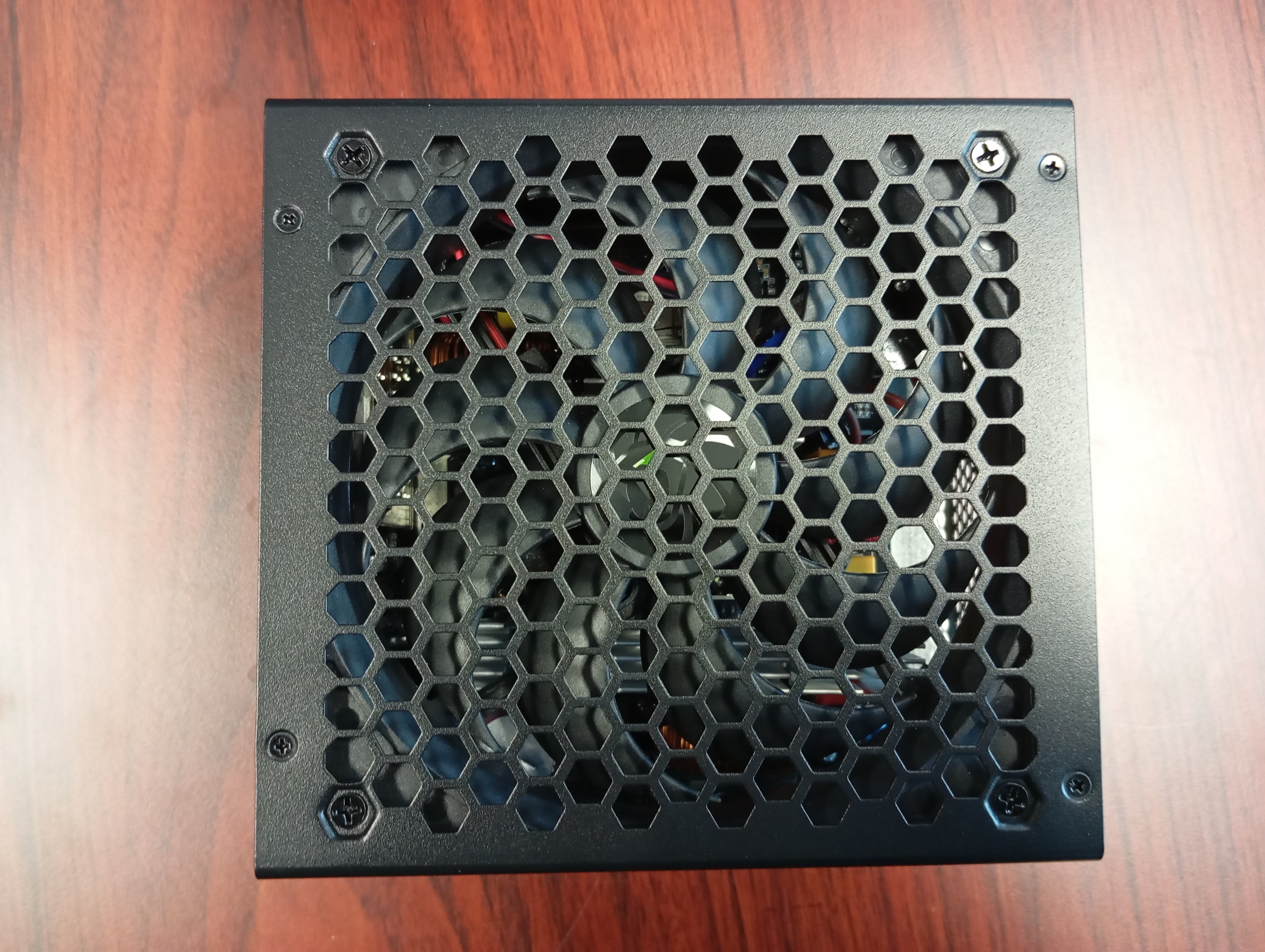 GameMax GM 700 Bronze, retourdeal