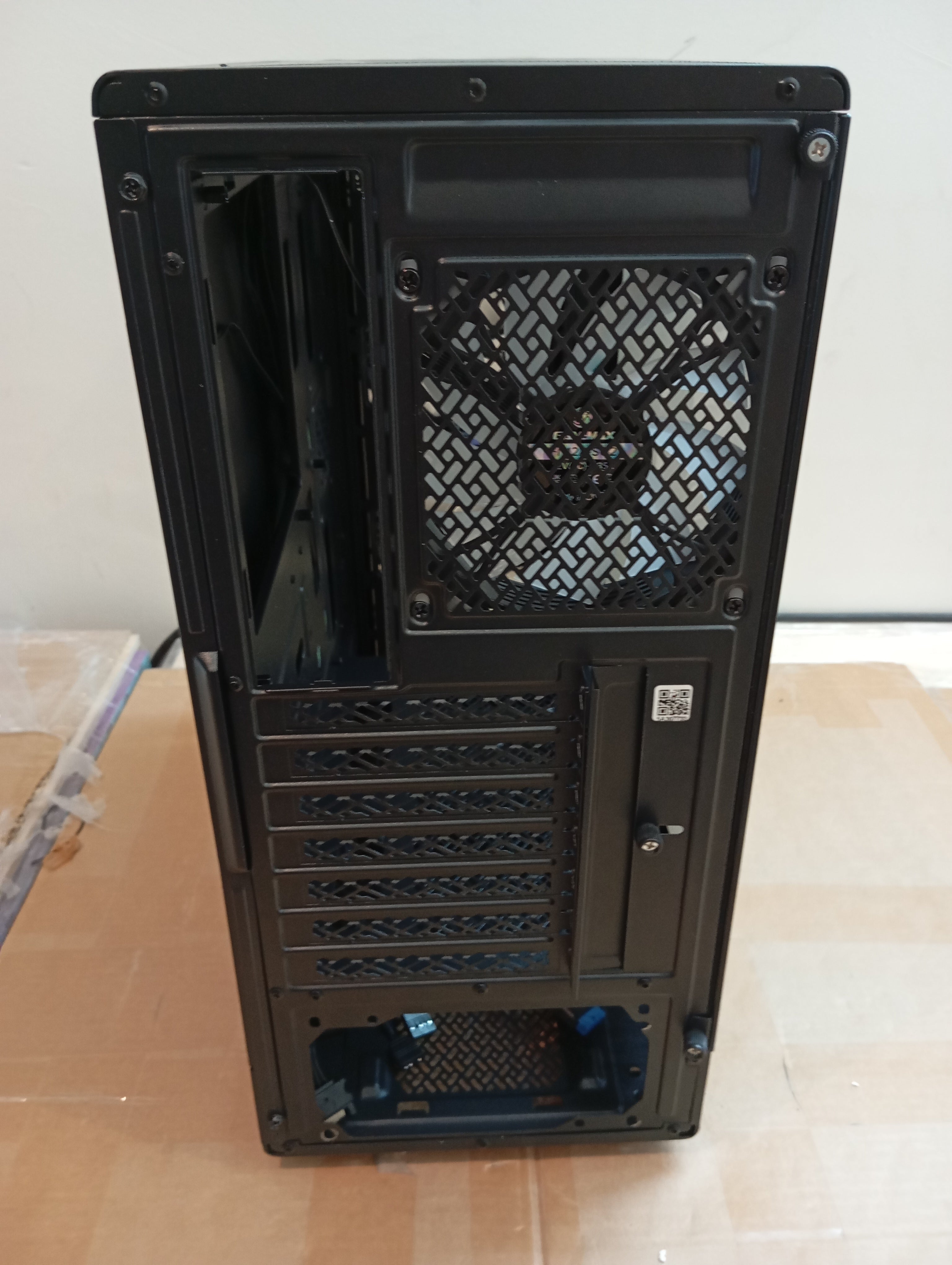 GAMEMAX Starlight 2 AB, refurbished